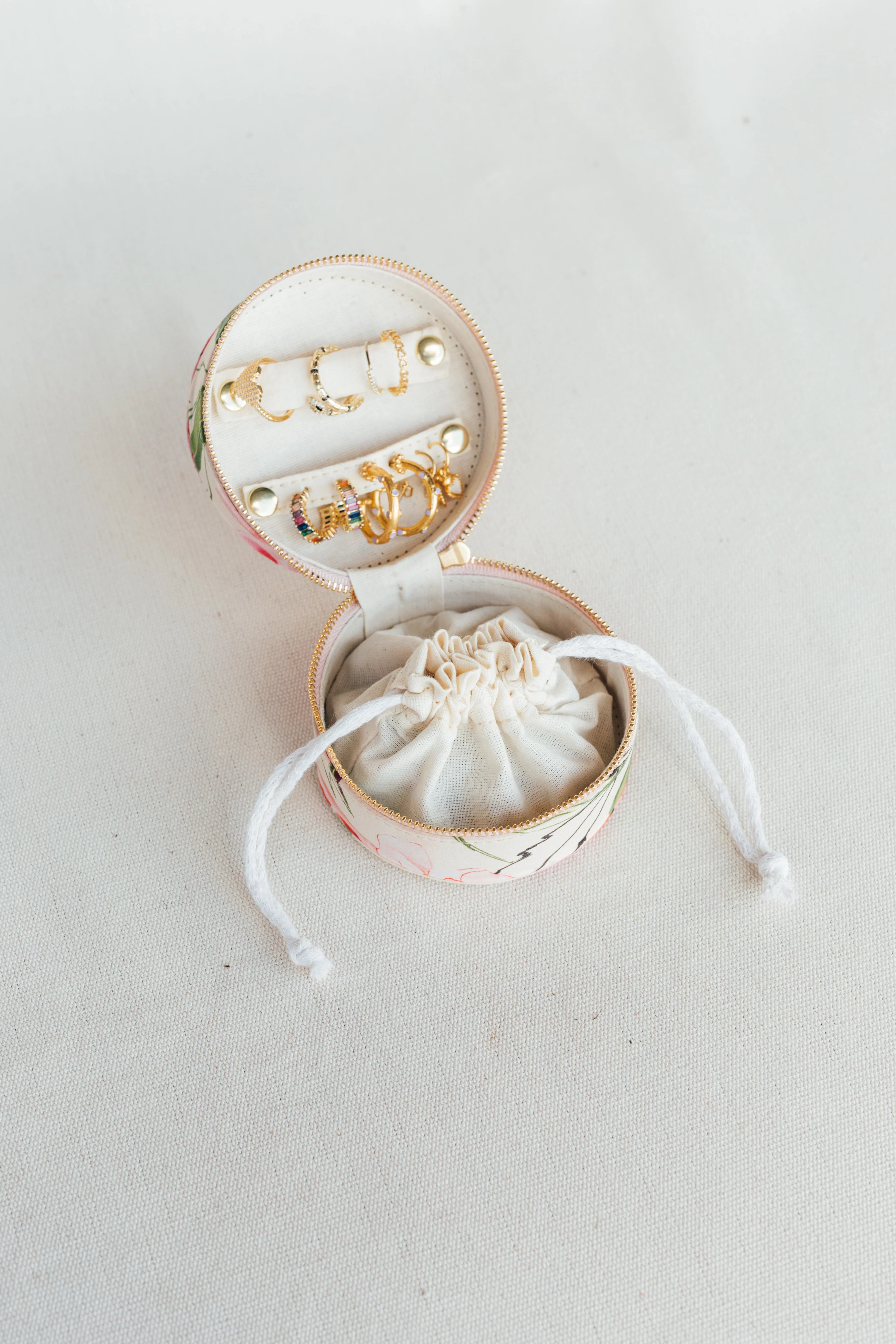 CARDHOLDERS & JEWELRY BOXES