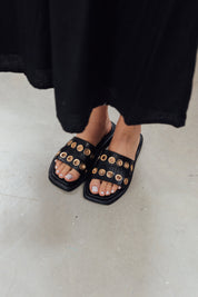 Latte Sandals Negra